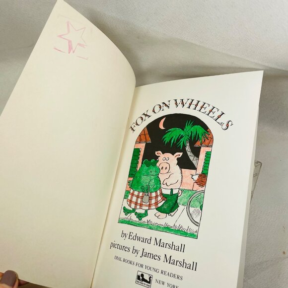 Fox On Wheels Book & Cassette Set By Edward Marshall & James Marshall - Picture 9 of 14